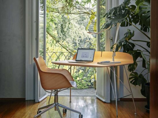 Bureau Earl of Wood par Kartell Mariette Clermont Meuble Laval