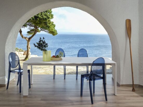 Table Four Extendable par Kartell Mariette Clermont Meuble Laval